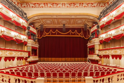 14 февраля (суббота)